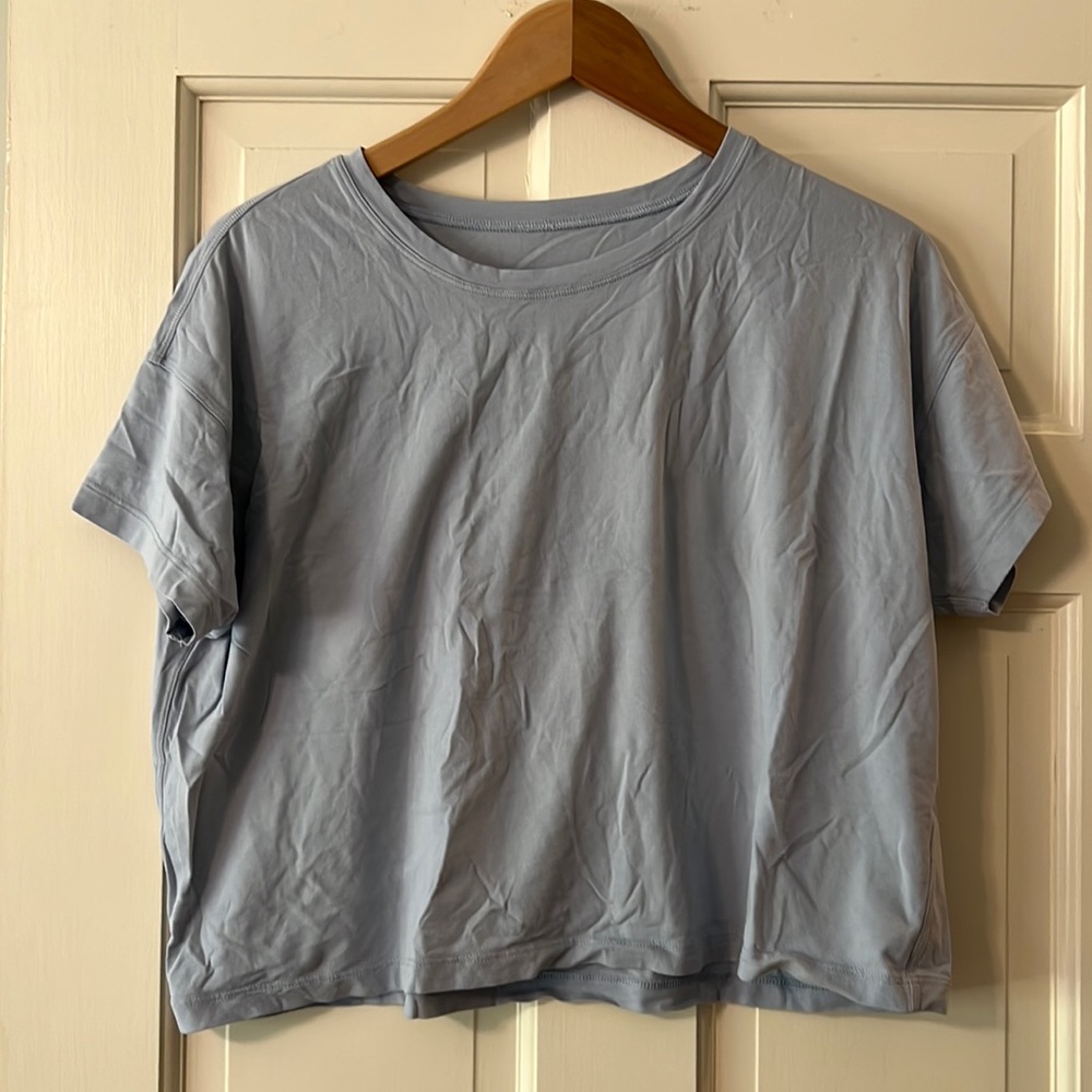 Lulu lemon crop top